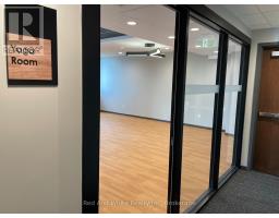 605 - 108 GARMENT STREET - 17