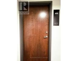 605 - 108 GARMENT STREET - 24