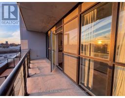 605 - 108 GARMENT STREET - 36