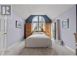 28 - 76582 JOWETT S GROVE ROAD - 32