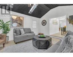 445 MOORE STREET - 16