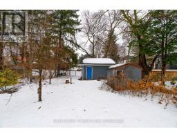 445 MOORE STREET - 40