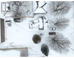 540 AINLEY STREET - 3