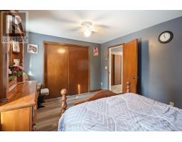 540 AINLEY STREET - 34