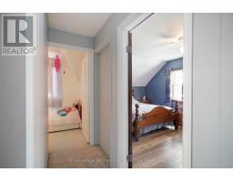 540 AINLEY STREET - 38