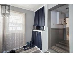 540 AINLEY STREET - 8