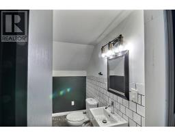 6985 RAGLAN STREET - 13