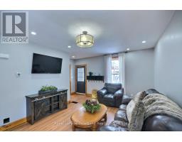 6985 RAGLAN STREET - 6