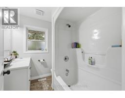 856 YORK AVENUE N - 17