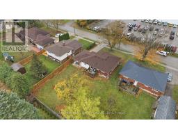 856 YORK AVENUE N - 30