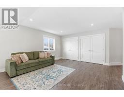 225A THAMES AVENUE - 14