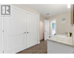 225A THAMES AVENUE - 20