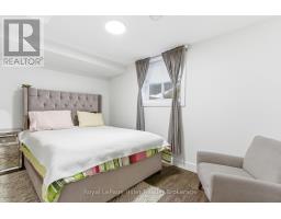 225A THAMES AVENUE - 27