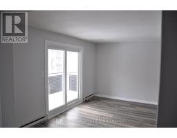 32 OXFORD STREET - 10