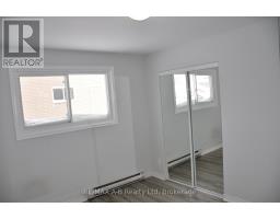 32 OXFORD STREET - 14