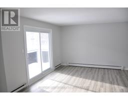 32 OXFORD STREET - 16