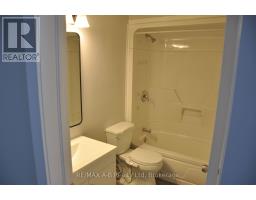 32 OXFORD STREET - 20