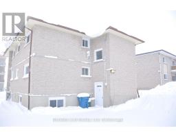 32 OXFORD STREET - 3