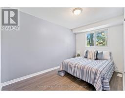 39 - 40 IMPERIAL ROAD N - 21