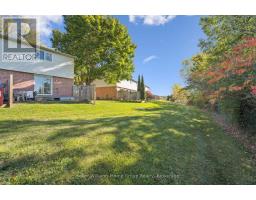 39 - 40 IMPERIAL ROAD N - 34