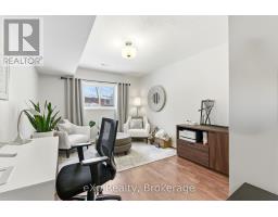 48 KILLORAN CRESCENT - 34