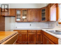 59 CANTERBURY AVENUE - 13