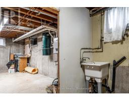 59 CANTERBURY AVENUE - 32