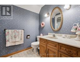 5 JACKSON CRESCENT - 15