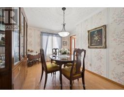 5 JACKSON CRESCENT - 40