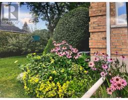 5 JACKSON CRESCENT - 49