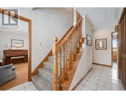 5 JACKSON CRESCENT - 9