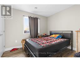 38 COBOURG LANE - 14