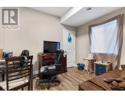 38 COBOURG LANE - 33