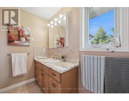 5044 WHITELAW ROAD - 13