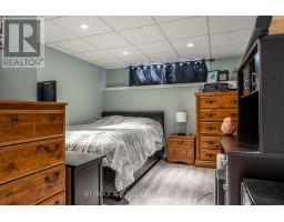 35 MAXWELL STREET - 25