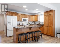 187 SOUTHVALE ROAD - 4