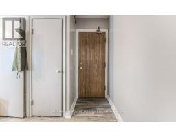 15 FLORAL CRESCENT - 30