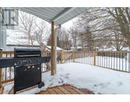 194 DUNDAS STREET N - 38