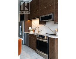 205 - 276 KING STREET W - 12