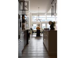 205 - 276 KING STREET W - 8