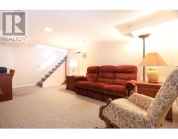 117 MAPLE AVENUE - 22