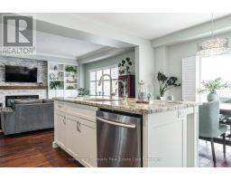 81 THOMAS STREET - 16