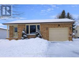 8 DUNSFORD CRESCENT - 1