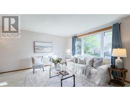 8 DUNSFORD CRESCENT - 14