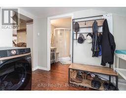 320 ALBERT STREET - 18