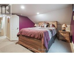 320 ALBERT STREET - 24