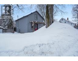 320 ALBERT STREET - 37