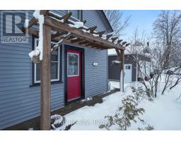 320 ALBERT STREET - 38