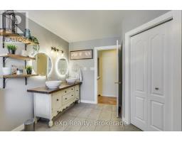 547 FOREST CREEK PLACE - 28