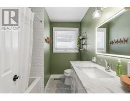 727 PALACE STREET E - 20